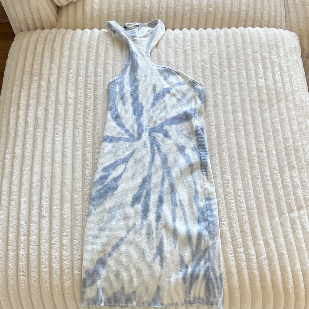Zara Blue and White Tie-Dye Midi Dress
